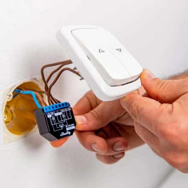 Shelly Plus 2PM (03)